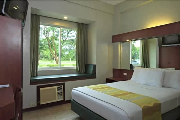 Imagen de la habitación del Hotel Microtel By Wyndham Tarlac. Foto 12