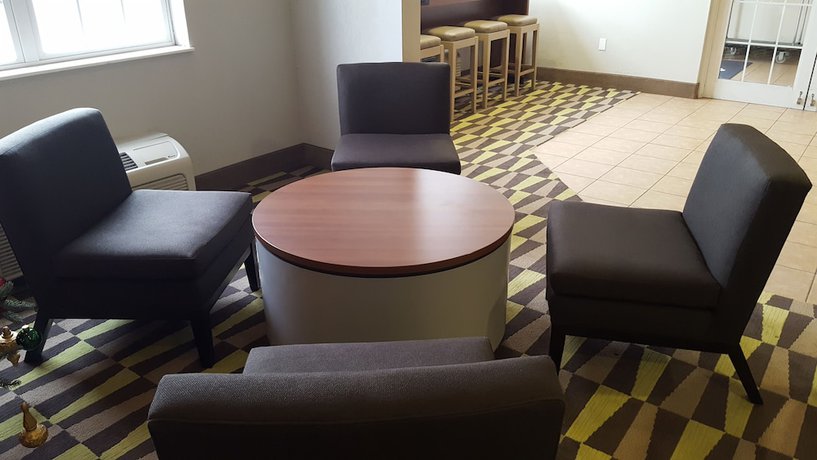 Imagen de los interiores del Hotel Microtel Inn And Suites By Wyndham Bellevue/omaha. Foto 19