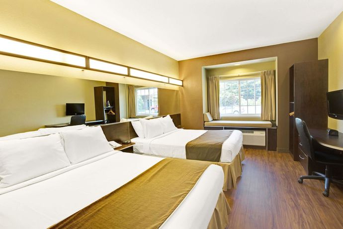 Imagen de la habitación del Hotel Microtel Inn And Suites By Wyndham Bryson City. Foto 10