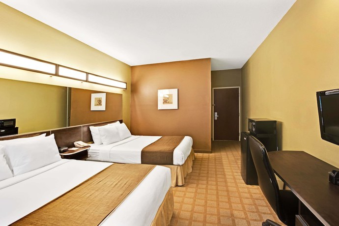 Imagen de la habitación del Hotel Microtel Inn And Suites By Wyndham Bryson City. Foto 12