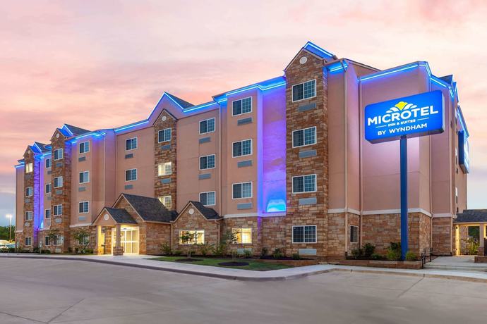 Imagen general del Hotel Microtel Inn And Suites By Wyndham College Station. Foto 1