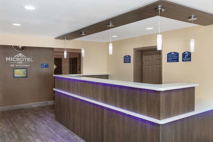 Imagen de los interiores del Hotel Microtel Inn And Suites By Wyndham Columbia/fort Jackson N. Foto 18