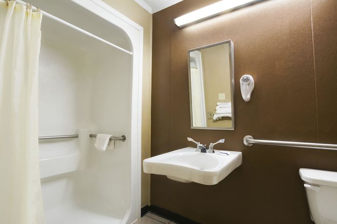 Imagen de la habitación del Hotel Microtel Inn And Suites By Wyndham Columbia/fort Jackson N. Foto 10