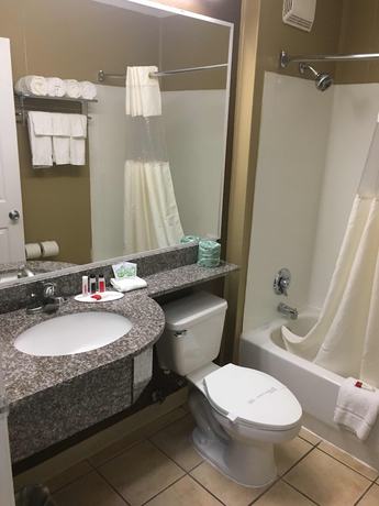 Imagen de la habitación del Hotel Microtel Inn And Suites By Wyndham Columbia/fort Jackson N. Foto 12
