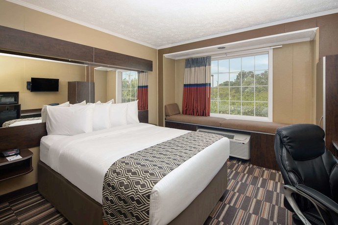Imagen de la habitación del Hotel Microtel Inn And Suites By Wyndham Columbia/fort Jackson N. Foto 15