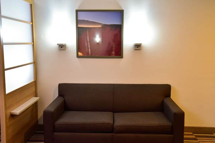 Imagen de la habitación del Hotel Microtel Inn And Suites By Wyndham Cuauhtemoc Campos Menonitas. Foto 6