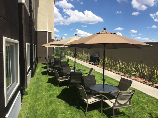 Imagen de los interiores del Hotel Microtel Inn And Suites By Wyndham Cuauhtemoc Campos Menonitas. Foto 16