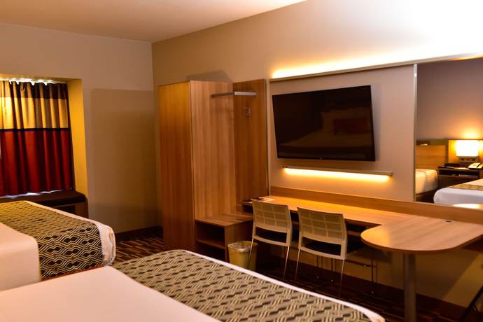 Imagen de la habitación del Hotel Microtel Inn And Suites By Wyndham Cuauhtemoc Campos Menonitas. Foto 8