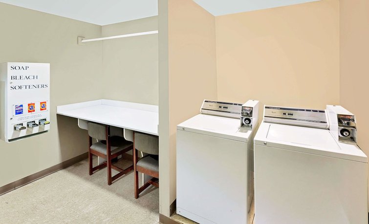 Imagen de los interiores del Hotel Microtel Inn And Suites By Wyndham Daphne/mobile. Foto 15