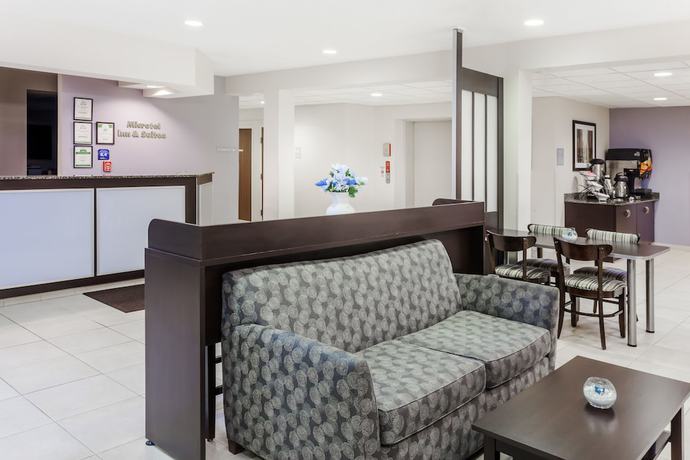 Imagen de los interiores del Hotel Microtel Inn And Suites By Wyndham Elkhart. Foto 16