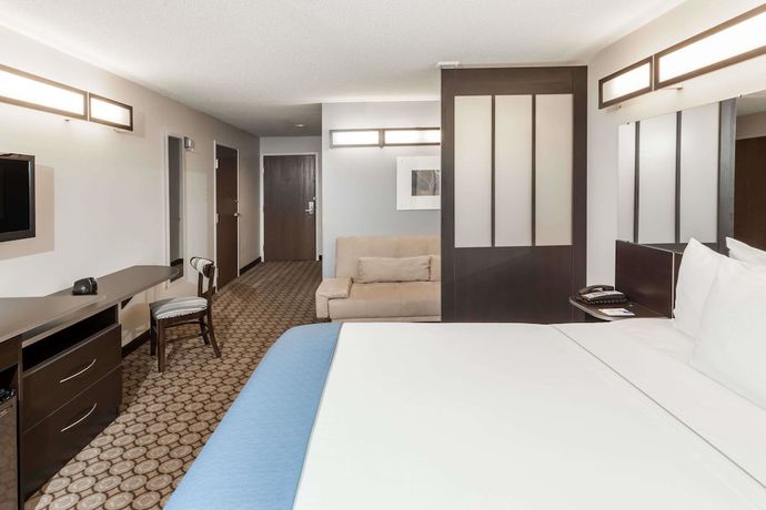 Imagen de la habitación del Hotel Microtel Inn And Suites By Wyndham Elkhart. Foto 4