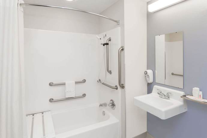 Imagen de la habitación del Hotel Microtel Inn And Suites By Wyndham Elkhart. Foto 11