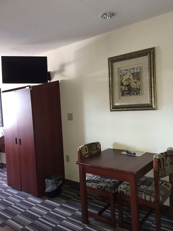 Imagen de la habitación del Hotel Microtel Inn And Suites By Wyndham Indianapolis Airport. Foto 3