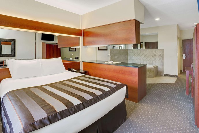 Imagen de la habitación del Hotel Microtel Inn And Suites By Wyndham Indianapolis Airport. Foto 4
