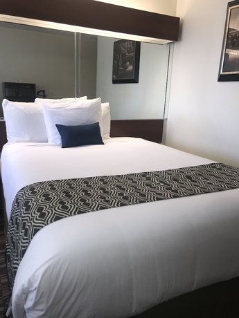 Imagen de la habitación del Hotel Microtel Inn And Suites By Wyndham Indianapolis Airport. Foto 9