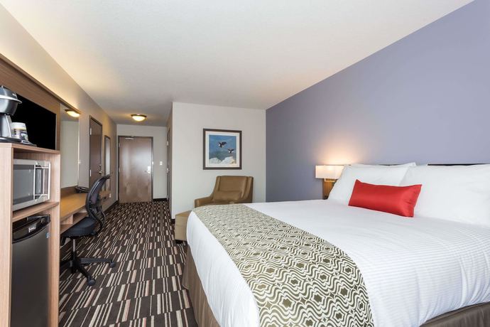 Imagen de la habitación del Hotel Microtel Inn And Suites By Wyndham Kitimat. Foto 4
