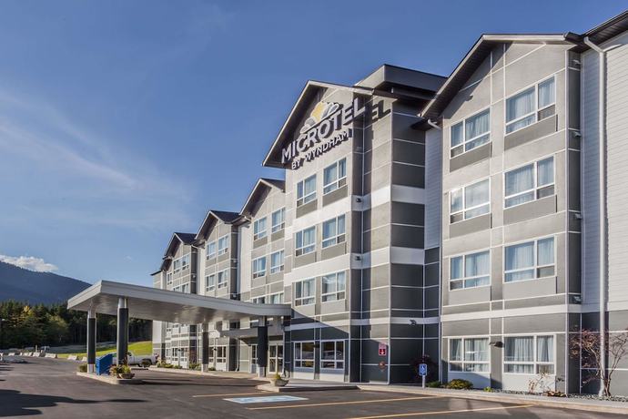 Imagen general del Hotel Microtel Inn And Suites By Wyndham Kitimat. Foto 1