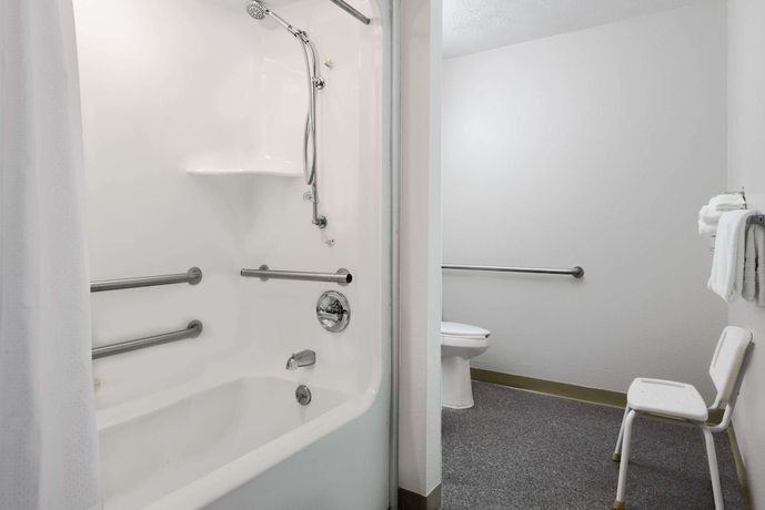 Imagen de la habitación del Hotel Microtel Inn And Suites By Wyndham London. Foto 4