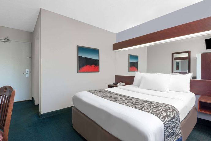 Imagen de la habitación del Hotel Microtel Inn And Suites By Wyndham London. Foto 11