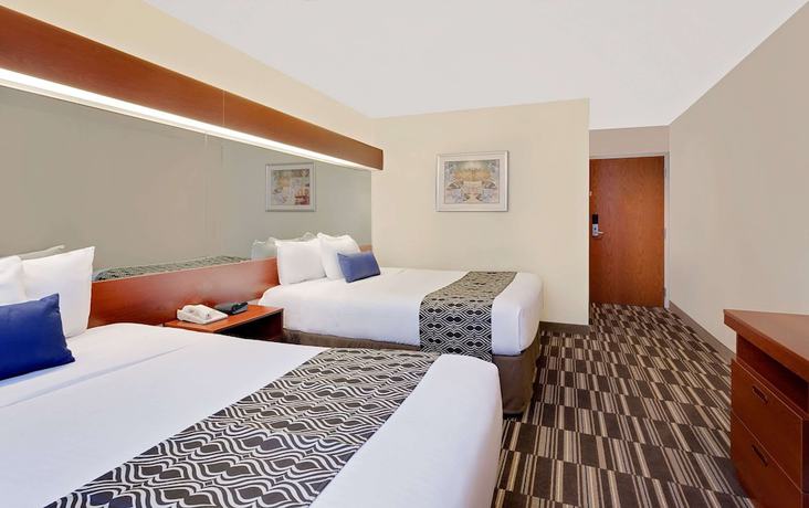 Imagen de la habitación del Hotel Microtel Inn And Suites By Wyndham Middletown. Foto 8