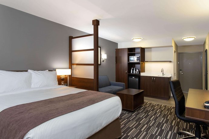 Imagen de la habitación del Hotel Microtel Inn And Suites By Wyndham Mont Tremblant. Foto 5