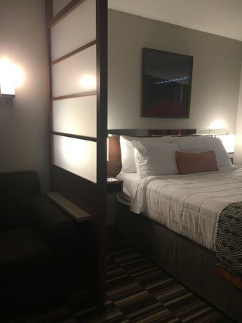 Imagen de la habitación del Hotel Microtel Inn And Suites By Wyndham Niagara Falls. Foto 3