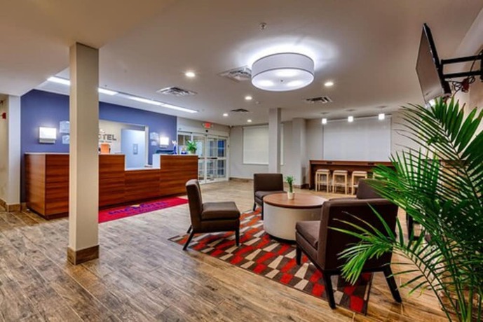 Imagen de los interiores del Hotel Microtel Inn And Suites By Wyndham Niagara Falls. Foto 18