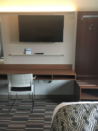 Imagen de la habitación del Hotel Microtel Inn And Suites By Wyndham Niagara Falls. Foto 8