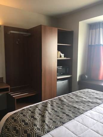 Imagen de la habitación del Hotel Microtel Inn And Suites By Wyndham Niagara Falls. Foto 9