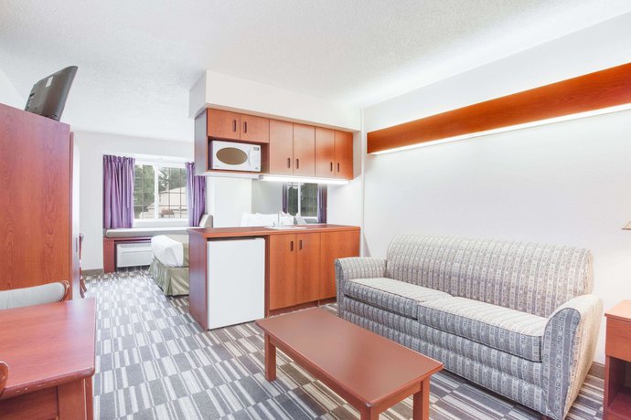 Imagen de la habitación del Hotel Microtel Inn And Suites By Wyndham Olean/allegany. Foto 3