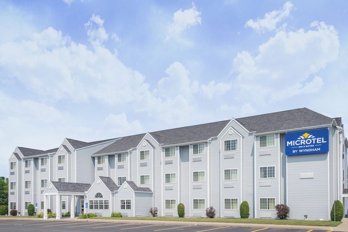 Imagen general del Hotel Microtel Inn And Suites By Wyndham Plattsburgh. Foto 1