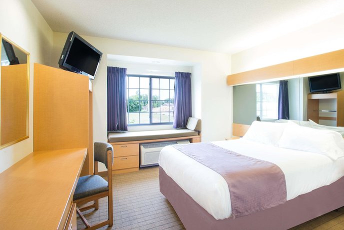 Imagen de la habitación del Hotel Microtel Inn And Suites By Wyndham Plattsburgh. Foto 7
