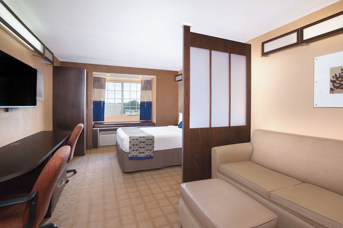 Imagen de la habitación del Hotel Microtel Inn And Suites By Wyndham Scott/lafayette. Foto 6
