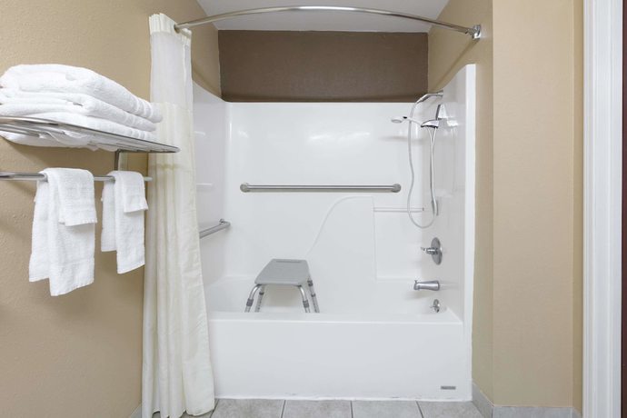 Imagen de la habitación del Hotel Microtel Inn And Suites By Wyndham Scott/lafayette. Foto 7