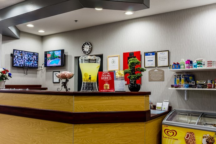 Imagen de los interiores del Hotel Microtel Inn And Suites By Wyndham Stockbridge/atlanta I-75. Foto 13