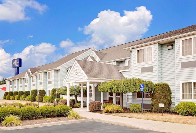 Imagen general del Hotel Microtel Inn And Suites By Wyndham Wellsville. Foto 1