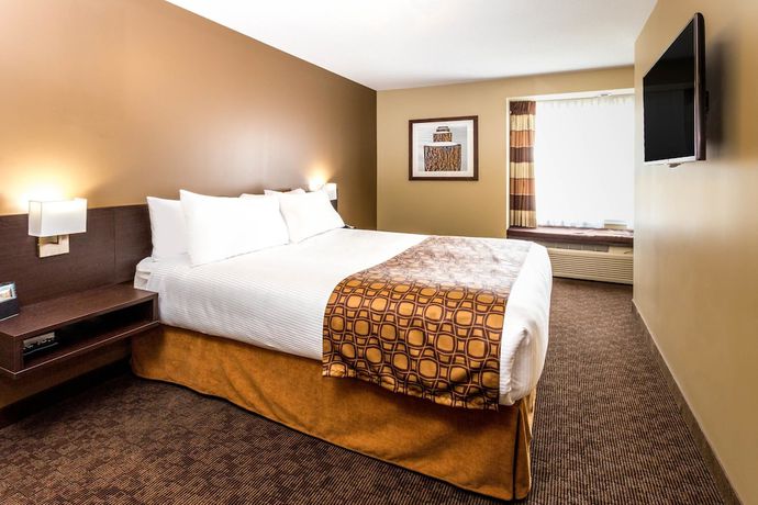 Imagen de la habitación del Hotel Microtel Inn And Suites By Wyndham Whitecourt. Foto 5
