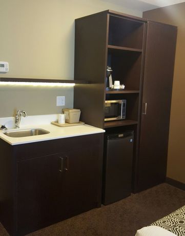 Imagen de la habitación del Hotel Microtel Inn And Suites By Wyndham Whitecourt. Foto 8