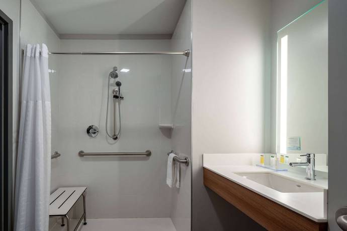 Imagen de la habitación del Hotel Microtel Inn And Suites By Wyndham Winchester. Foto 8