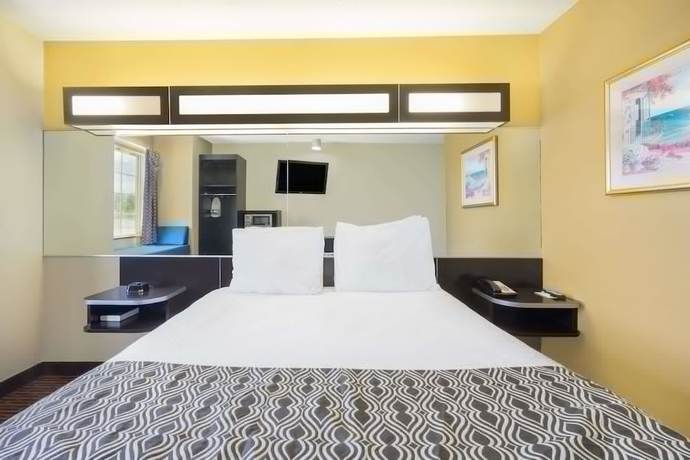 Imagen de la habitación del Hotel Microtel Inn By Wyndham Bowling Green. Foto 12