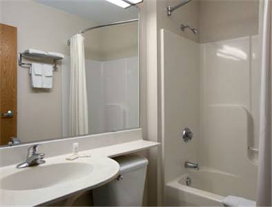 Imagen de la habitación del Hotel Microtel Inn By Wyndham Champaign. Foto 16