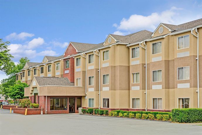 Imagen general del Hotel Microtel Inn By Wyndham Cornelius/lake Norman. Foto 2