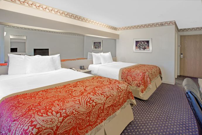 Imagen de la habitación del Hotel Microtel Inn By Wyndham Janesville. Foto 7