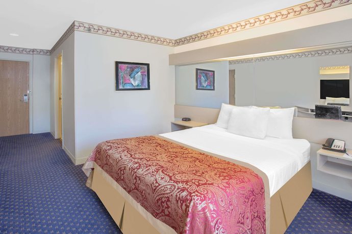 Imagen de la habitación del Hotel Microtel Inn By Wyndham Janesville. Foto 12