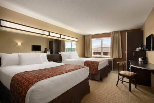 Imagen de la habitación del Hotel Microtel Inn By Wyndham Mineral Wells/parkersburg. Foto 3