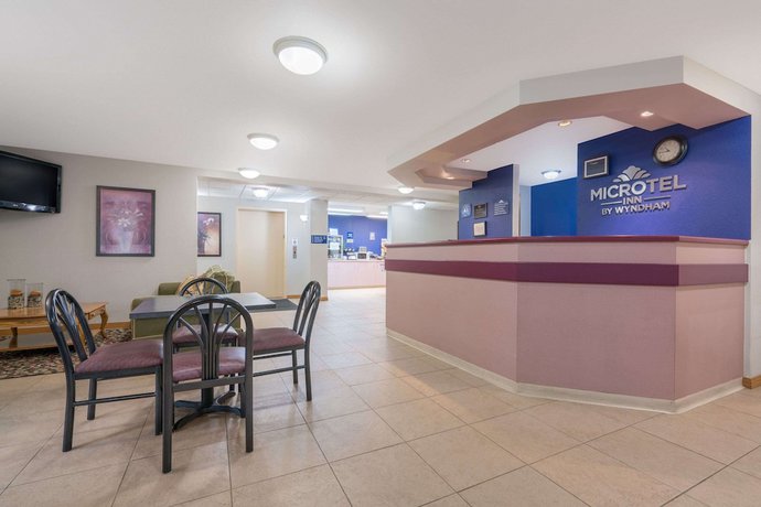 Imagen de los interiores del Hotel Microtel Inn By Wyndham Onalaska/la Crosse. Foto 13
