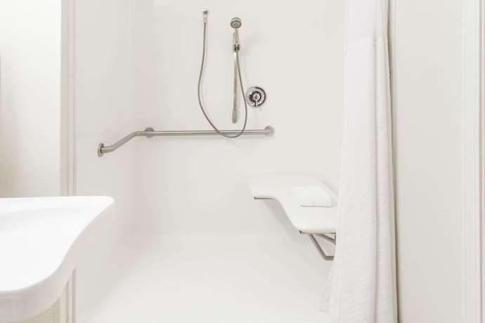 Imagen de la habitación del Hotel Microtel Inn By Wyndham Wilson. Foto 10