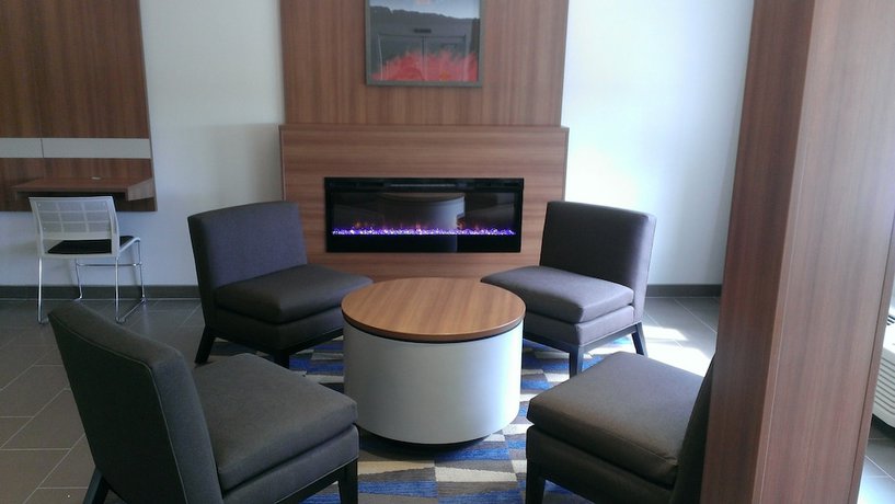 Imagen de los interiores del Hotel Microtel Inn & Suites By Wyndham Binghamton. Foto 20