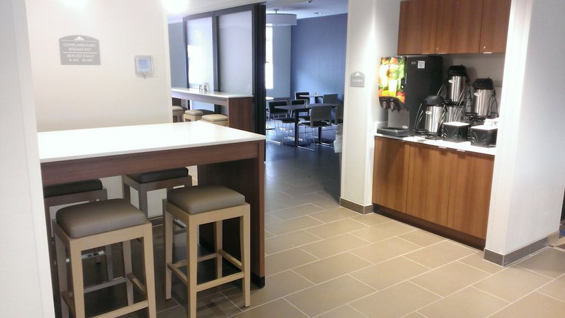 Imagen de la habitación del Hotel Microtel Inn & Suites By Wyndham Binghamton. Foto 15