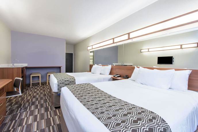Imagen de la habitación del Hotel Microtel Inn & Suites By Wyndham Cadiz. Foto 8